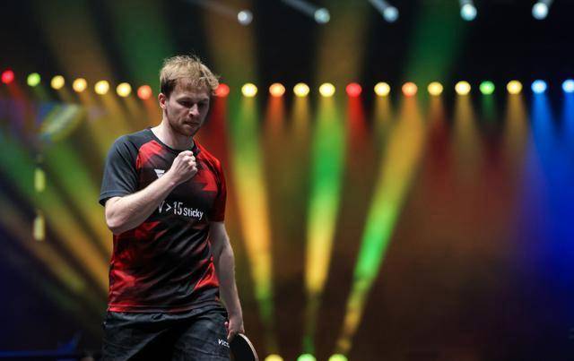 就一路高歌 就一路高歌