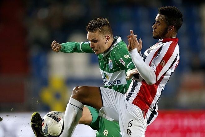 依旧可能接 依旧可能接